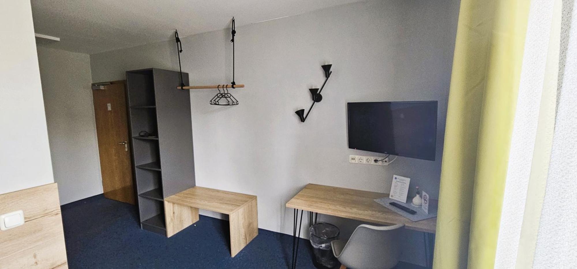 Novitel Pension Pliening - Muenchen Messe Екстериор снимка