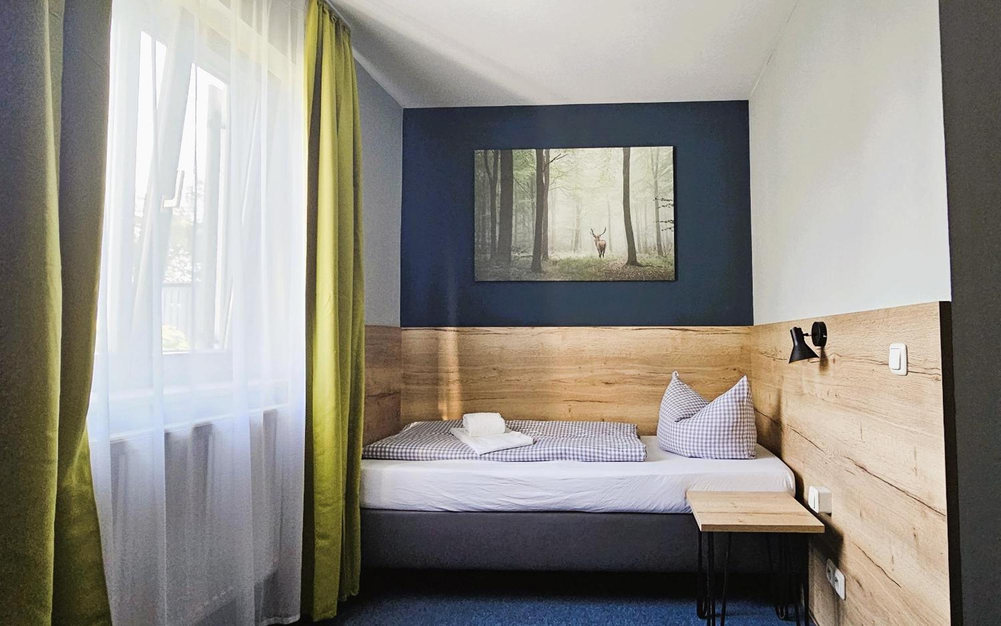 Novitel Pension Pliening - Muenchen Messe Екстериор снимка